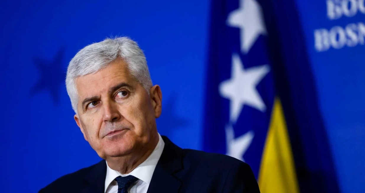 Hrvatska pošta Mostar odbila isplate, Čović se distancirao od crnolistaša